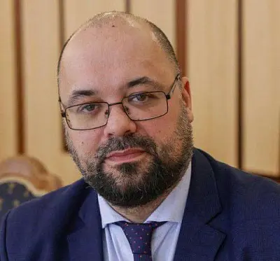 министра жкх красноярского края задержали по делу о строительстве жилья для сирот - Сайт Газеты «Совершенно Секретно»