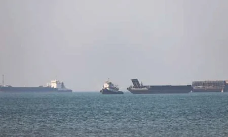 WSJ: США предложили Ирану снять блокаду Ормузского пролива за $100 млрд. Иран отказался