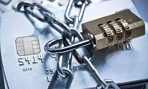 Москвич оказался должен банку триллион рублей из-за сбоя