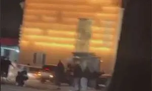 На Кубани лихач наехал на двух парней и врезался в чужое авто