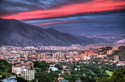 москвич, летевший из венесуэлы в россию, умер от наркотиков, которые он прятал в животе - Сайт Газеты «Совершенно Секретно»