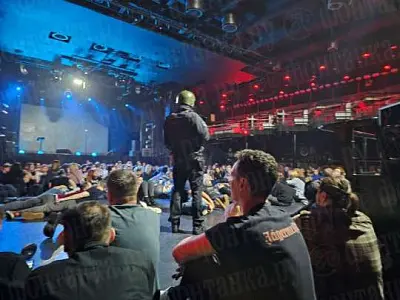 в питере возбудили дело на фанатку группы zero people, которая подралась с омоновцем (видео) - Сайт Газеты «Совершенно Секретно»