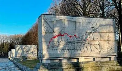 в россии возбуждены уголовные дела из-за осквернения памятников советским солдатам в германии - Сайт Газеты «Совершенно Секретно»