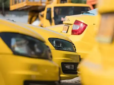 минтранс готов вывести самозанятых таксистов из-под закона о локализации  до 2028 г - Сайт Газеты «Совершенно Секретно»