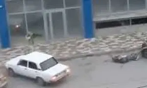 Четверо убитых: в одном из городов Кубани неизвестный устроил стрельбу на улице (ВИДЕО)