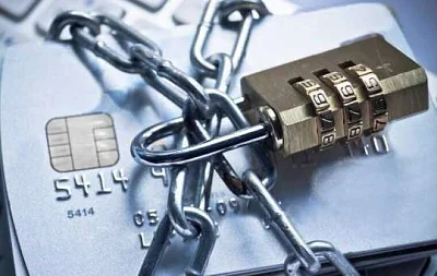 москвич оказался должен банку триллион рублей из-за сбоя - Сайт Газеты «Совершенно Секретно»