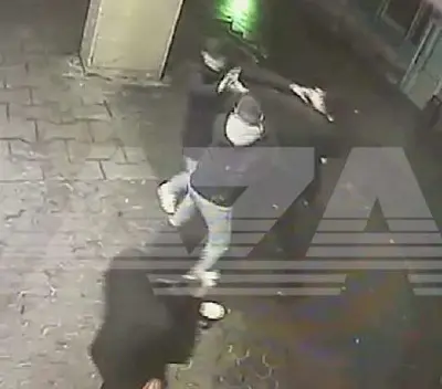 в москве трое военнослужащих избили двух посетителей кафе из-за отказа в обслуживании (видео) - Сайт Газеты «Совершенно Секретно»