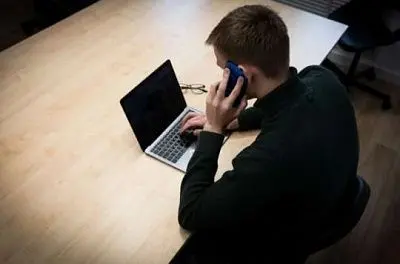 бомбили ddos-атаками, как фашисты сталинград: в «кибервойне» против россии участвуют более 100 тыс - Сайт Газеты «Совершенно Секретно»