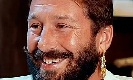 Суд в Москве заочно приговорил Чичваркина к девяти годам колонии