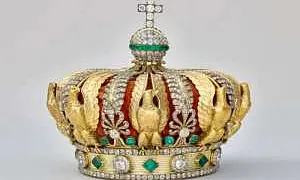 Полиция задержала, спустя неделю, подозреваемых в ограблении Лувра