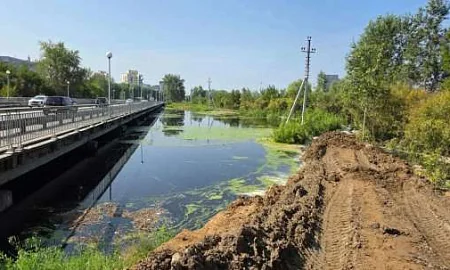 Жители Тюмени пожаловались на вонь нечистотами от воды в кранах. Что происходит?