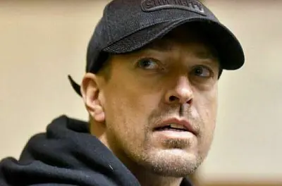 Траннилер байланған және трахает