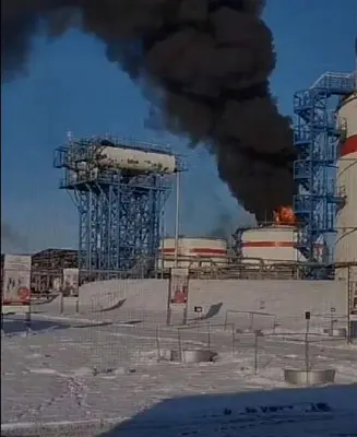 в коми один человек погиб и двое пострадали при возгорании нефтяного резервуара - Сайт Газеты «Совершенно Секретно»