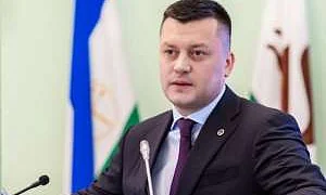 Образцы волос принудительно взяли у арестованного мэра Уфы