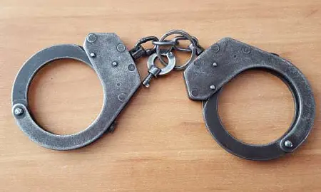 Начальника представительства Минобороны в Севастополе арестовали за взятку