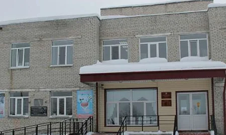 Главврач курганской больницы незаконно удерживал до 20% зарплаты сотрудников в счёт штрафа от страховых компаний