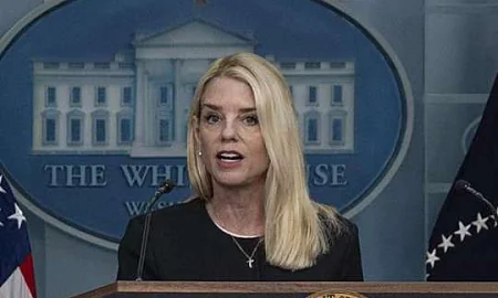 Трамп менее чем за месяц заменил двух женщин-министров из пяти