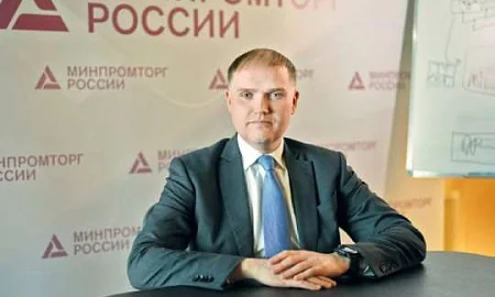 Экс-главу департамента Минпромторга Колобова арестовали по делу о хищениях на импортозамещении