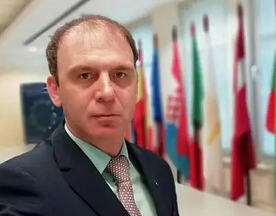 на главреда абаканского интернет-издания завели дело о распространении фейков о вс рф: что он опубликовал - Сайт Газеты «Совершенно Секретно»