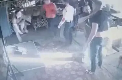 в одном из ресторанов питера мигранты порезали русского футболиста из-за замечания (видео) - Сайт Газеты «Совершенно Секретно»