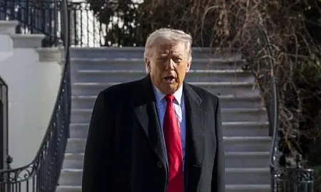 Трамп обвинил Зеленского в затягивании заключения сделки по урегулированию конфликта на Украине