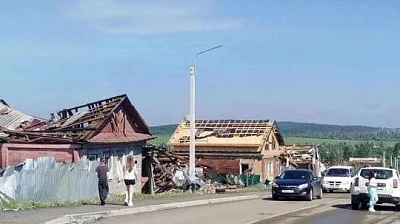 после мощного торнадо в свердловской области сотни людей остались без крова - Сайт Газеты «Совершенно Секретно»