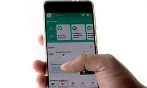 Банки начали блокировать россиянам счета за переводы самим себе