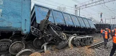 тепловоз сошел с рельсов под гатчиной в ленобласти, машинист погиб - Сайт Газеты «Совершенно Секретно»