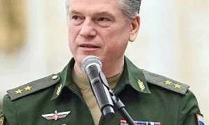 Бывшего главного кадровика Минобороны РФ Кузнецова приговорили к 12 годам колонии 