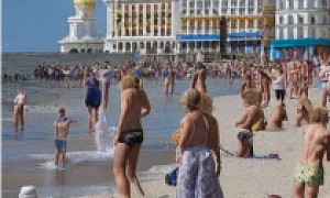 Эксперты предложили запретить россиянам отдыхать в Европе или брать с них «сбор на восстановление Украины»