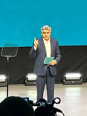 «новые люди» и партия роста объявили об объединении на предвыборном съезде - Сайт Газеты «Совершенно Секретно»