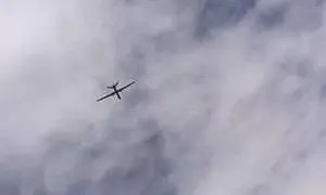 Война дронов: под Ростовом БПЛА упал на крышу станции, в Калуге - на дом