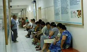 Штрафы до 1 млн и тюрьма за поддельные медсправки: в ГД внесли новый миграционный законопроект 