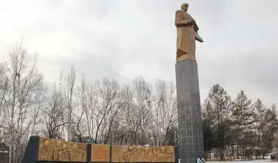 в приморском партизанске малолетние вандалы разбили монумент погибшим в великую отечественную - Сайт Газеты «Совершенно Секретно»