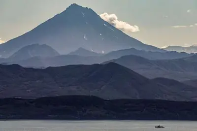 трое туристов сорвались с вулкана на камчатке - Сайт Газеты «Совершенно Секретно»