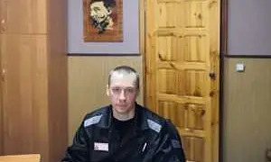 Делу о фиктивном трудоустройстве отца экс-полковника Захарченко дали ход