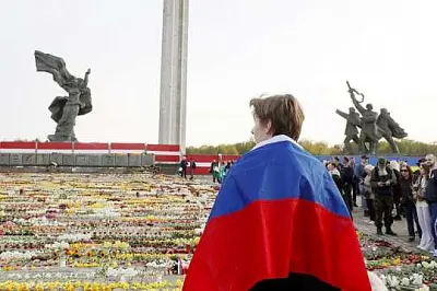 из латвии могут депортировать 1167 граждан россии, почти 800 из них старше 60 лет - Сайт Газеты «Совершенно Секретно»