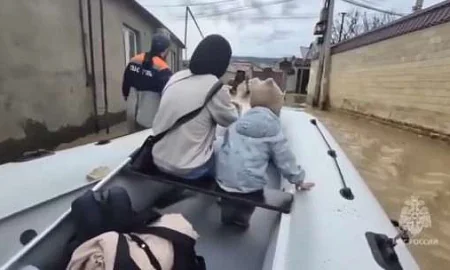 Более 4 тыс. человек эвакуированы из-за прорыва дамбы в Дагестане