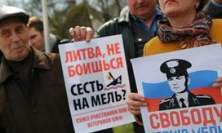 РУССКИЕ СВОИХ НЕ БРОСАЮТ