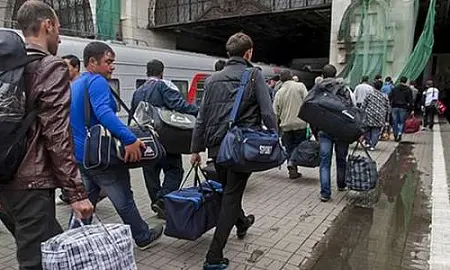 В Госдуму внесен законопроект об обязанности врачей информировать МВД о мигрантах без страховки