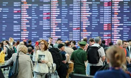 527 рейсов задержаны и отменены в аэропортах Москвы из-за атаки дронов