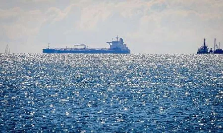 КСИР пригрозил ударить по кораблям США в случае возобновления атак на иранские танкеры