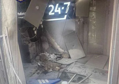 взрыв произошел в отделении банка в подмосковье - Сайт Газеты «Совершенно Секретно»