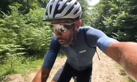 Француза-велопутешественника задержали во Владивостоке за пересечение границы