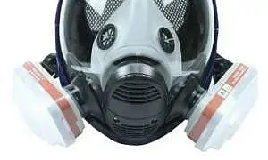 Жители Петербурга пожаловались на химический запах. Что это было?