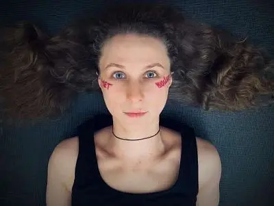 21 день тюрьмы за браслет: участнице pussy riot марии алехиной заменили условный срок по «санитарному делу» на реальный (видео) - Сайт Газеты «Совершенно Секретно»