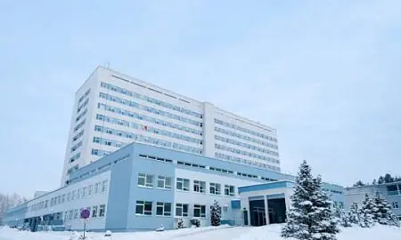 Больница в Латвии уволила 49 сотрудников с гражданством России и Белоруссии