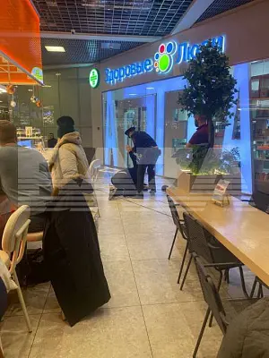 депутата от «единой россии» и чемпиона мира по боксу скрутила полиция в аэропорту пулково (видео)  - Сайт Газеты «Совершенно Секретно»