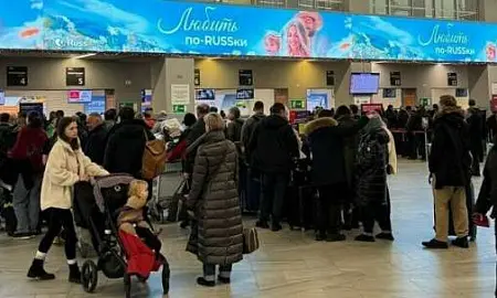 Коллапс в калининградском Храброво и питерском Пулково: люди не могут вылететь в Калининград с 29 декабря