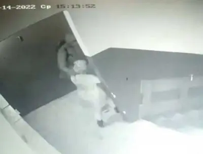 в воронеже 8-летняя девочка смогла отбиться от педофила, который напал в подъезде (видео) - Сайт Газеты «Совершенно Секретно»